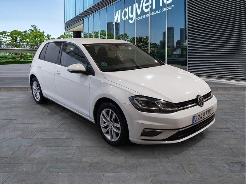 Usado VW Golf VII Advance 115 CV (84 kW) 2018 Blanco Utilitario