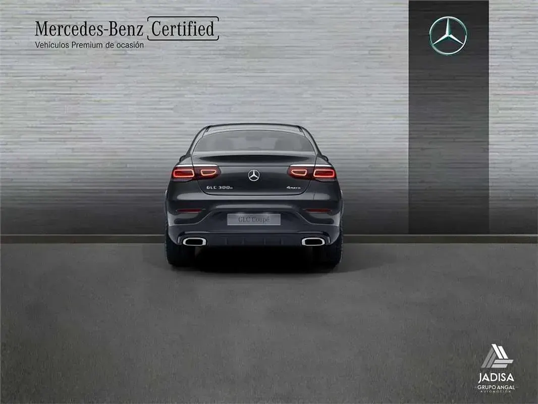Usado Mercedes GLC300e 320 CV (235 kW) 2022 SUV