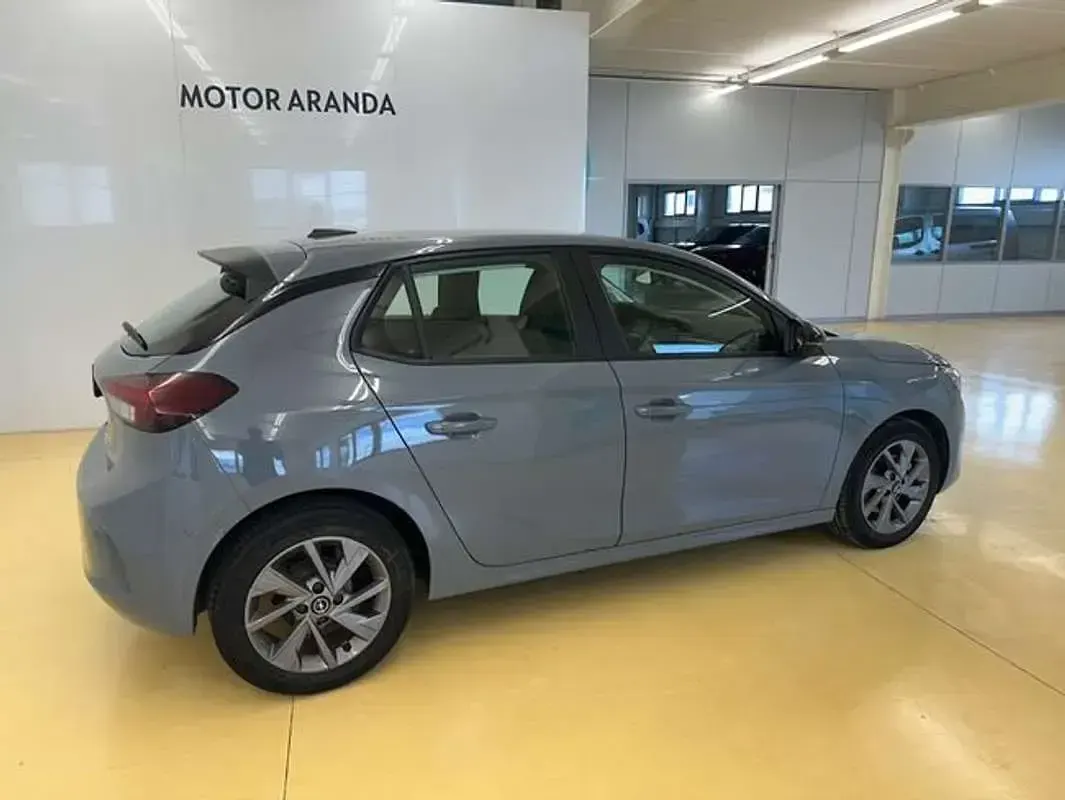 Usado Opel Corsa Edition 101 CV (74 kW) 2024 Gris Utilitario