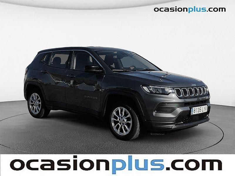 Usado Jeep Compass Longitude 131 CV (96 kW) 2022 Gris SUV