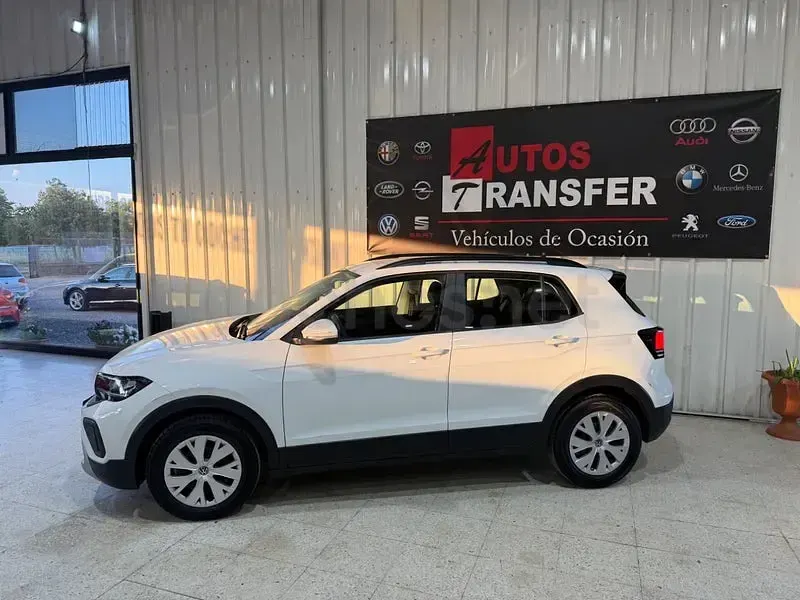 Usado VW T-Cross Life 116 CV (85 kW) 2024 Blanco SUV