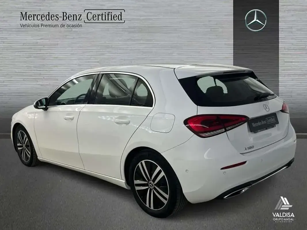Usado Mercedes A180 136 CV (100 kW) 2022 Utilitario