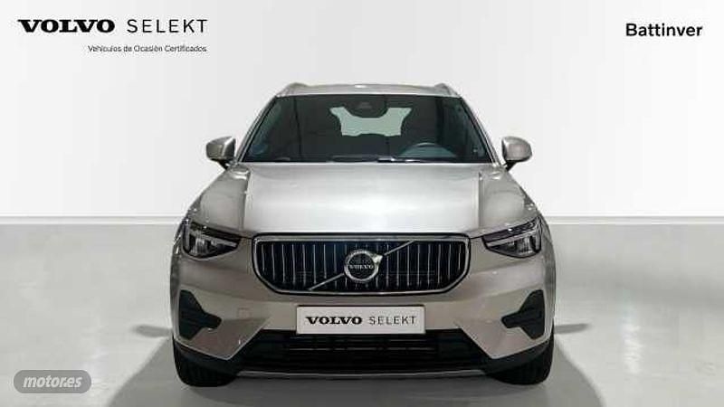Usado Volvo XC40 Plus 2023 Gris SUV