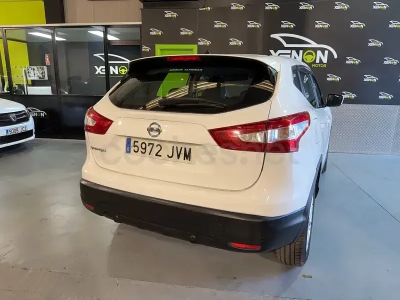 Usado Nissan Qashqai Acenta 115 CV (84 kW) 2017 Blanco SUV