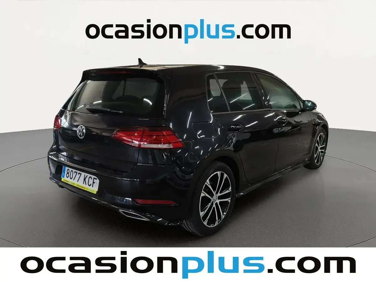 Usado VW Golf VII Sport 150 CV (110 kW) 2017 Negro Utilitario