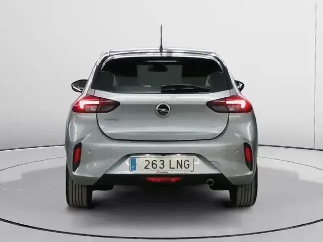 Usado Opel Corsa GS Line 100 CV (73 kW) 2021 Gris Utilitario
