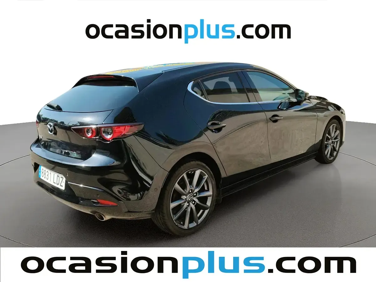 Usado Mazda 3 122 CV (89 kW) 2020 Negro Utilitario