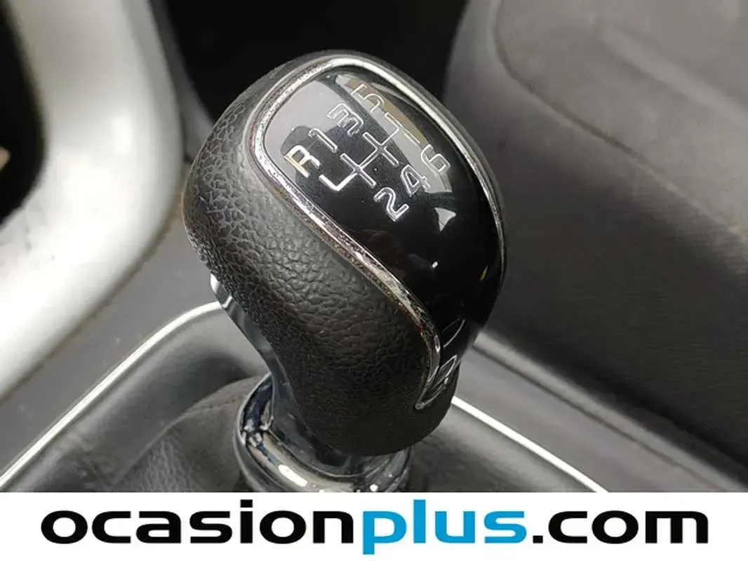 Usado Kia Ceed 90 CV (66 kW) 2014 Azul Utilitario