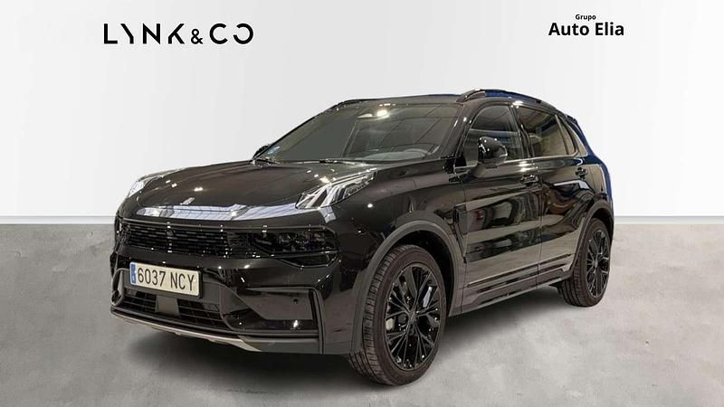 Usado Lynk & Co 01 280 CV (205 kW) 2025 Negro SUV