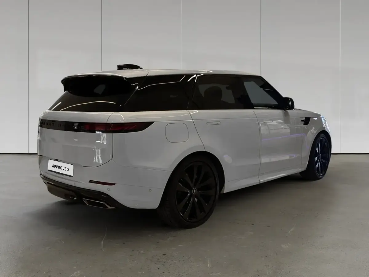 Usado Land Rover Range Rover Sport SE Dynamic 460 CV (338 kW) 2024 Fuji white SUV