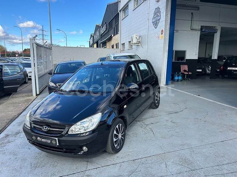 Negro Usado 2007 Hyundai Getz SE Utilitario | 2999 € (Precio justo) - Imagen 1/4