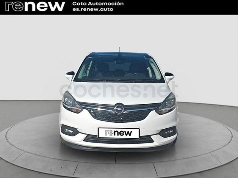 Usado Opel Zafira Excellence 140 CV (102 kW) 2018 Blanco Monovolumen
