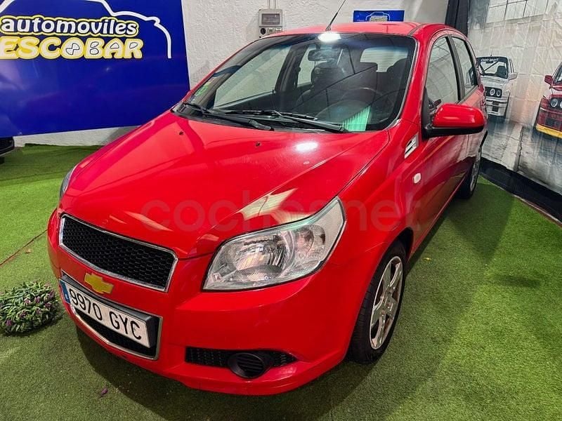 Usado Chevrolet Aveo LT 101 CV (74 kW) 2010 Rojo Berlina