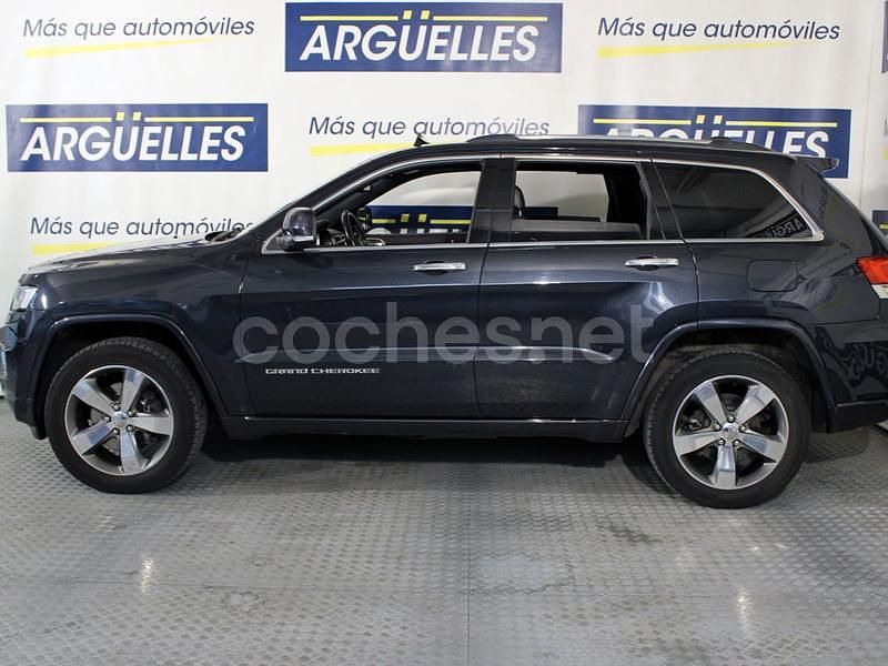 Usado Jeep Grand Cherokee Overland 258 CV (189 kW) 2016 Negro SUV