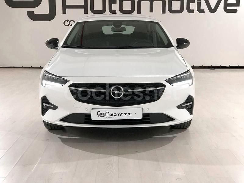 Usado Opel Insignia Business 122 CV (89 kW) 2022 Blanco Berlina