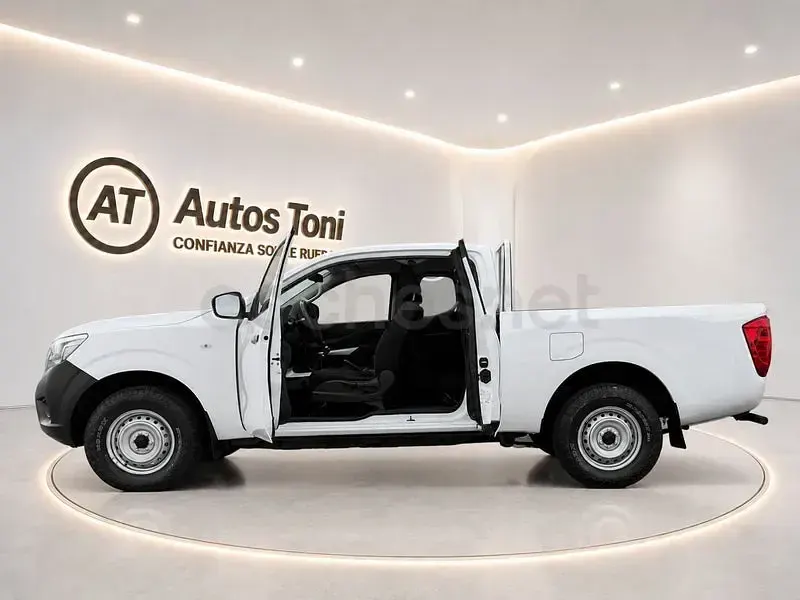 Usado Nissan Navara Acenta 160 CV (117 kW) 2018 Blanco Pickup/Camioneta