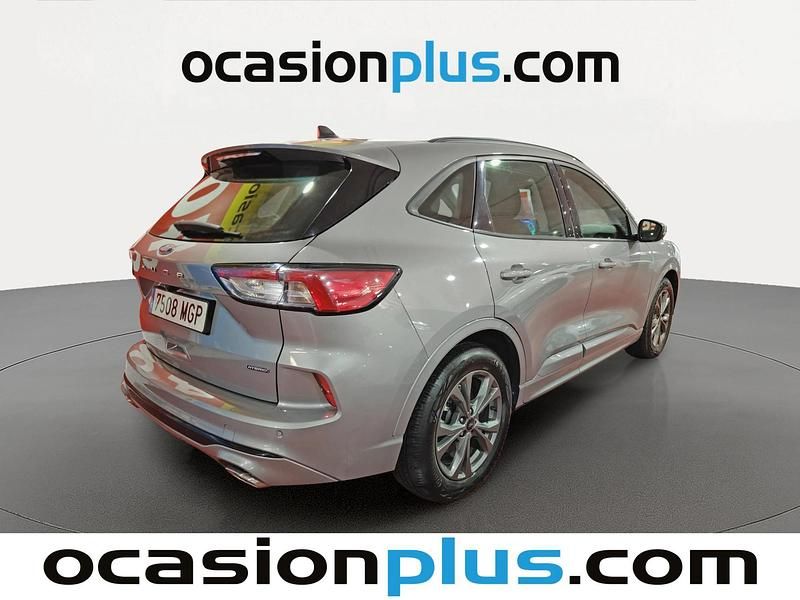 Usado Ford Kuga ST-Line 190 CV (139 kW) 2023 Gris plata SUV
