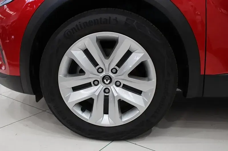 Usado Renault Captur Intens 160 CV (117 kW) 2022 Rojo SUV