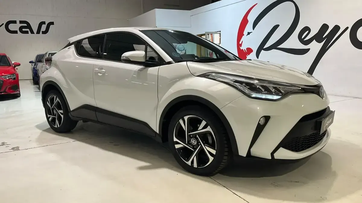 Usado Toyota C-HR Advance 122 CV (89 kW) 2022 Blanco SUV