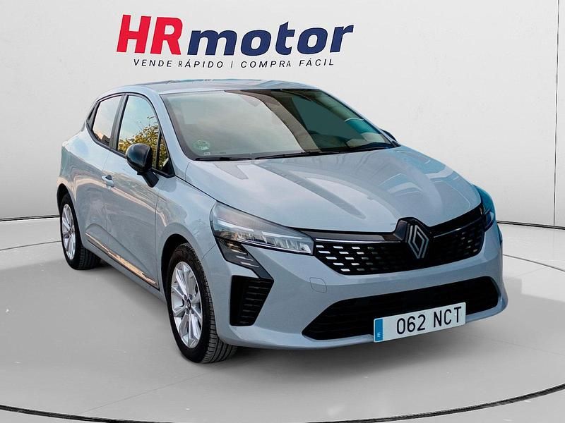 Gris Usado 2025 Renault Clio V Evolution Utilitario | 17.040 € (Precio justo) - Imagen 1/4