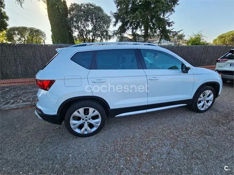 Usado Seat Ateca Xperience 150 CV (110 kW) 2022 Blanco SUV