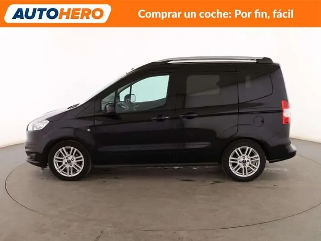 Usado Ford Tourneo Connect Titanium 95 CV (69 kW) 2016 Negro Monovolumen