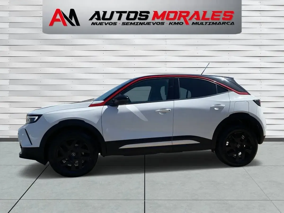 Usado Opel Mokka GS Line 130 CV (95 kW) 2023 Blanco SUV