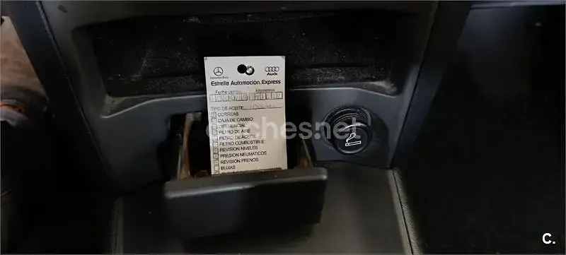 Usado Nissan Primera Acenta 126 CV (92 kW) 2002 Gris / plata Berlina