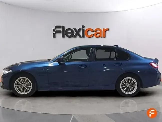 Käytetty BMW 330e 292 HP (214 kW) 2020 Sininen Sedan