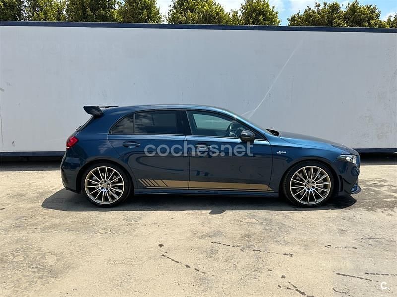 Usado Mercedes A35 AMG 306 CV (225 kW) 2019 Azul Berlina