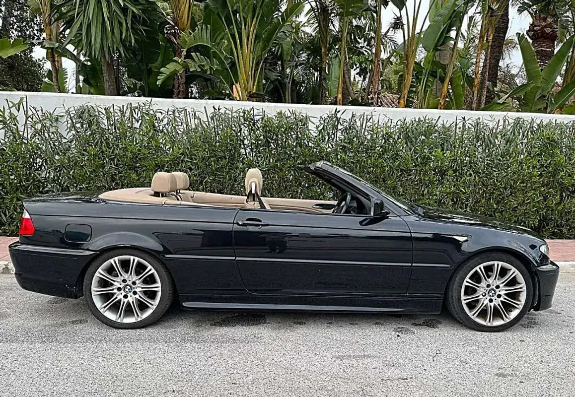 Usado BMW 325 Cabriolet 192 CV (141 kW) 2006 Negro Descapotable