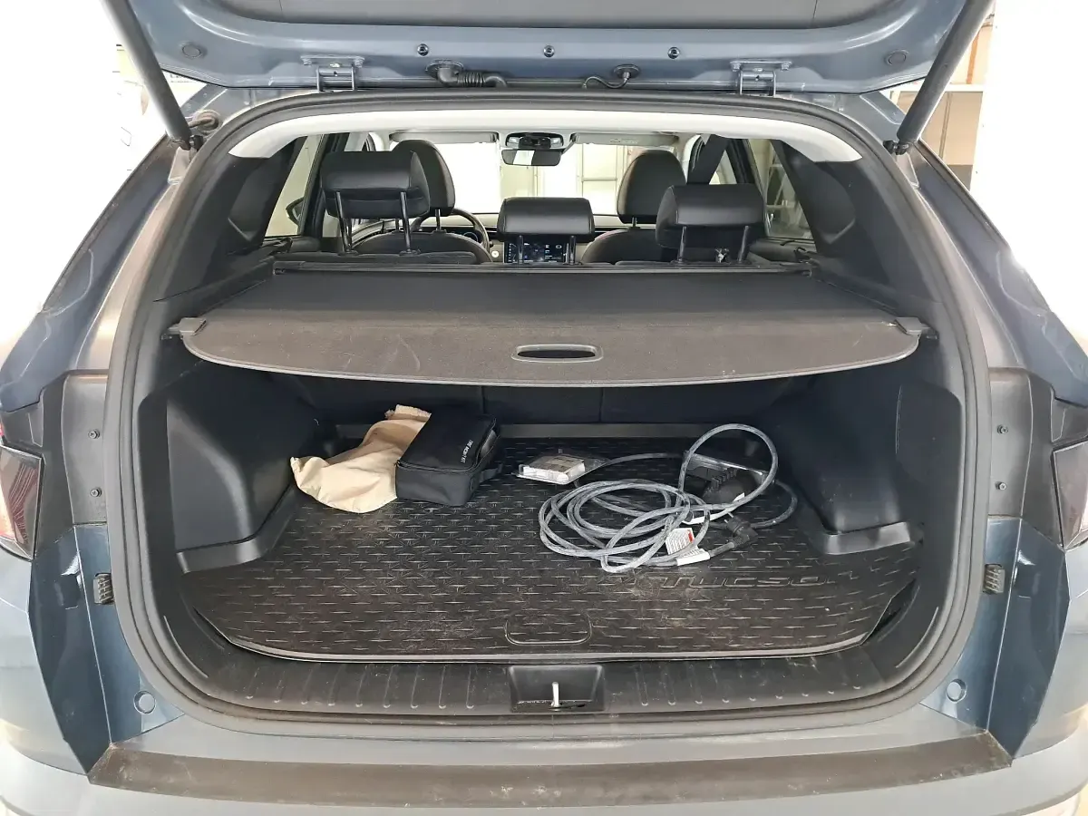 Usado Hyundai Tucson Style 265 CV (194 kW) 2022 Azul SUV