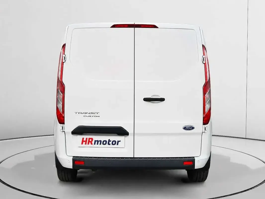 Usado Ford Transit Custom Trend 131 CV (96 kW) 2022 Blanco Van