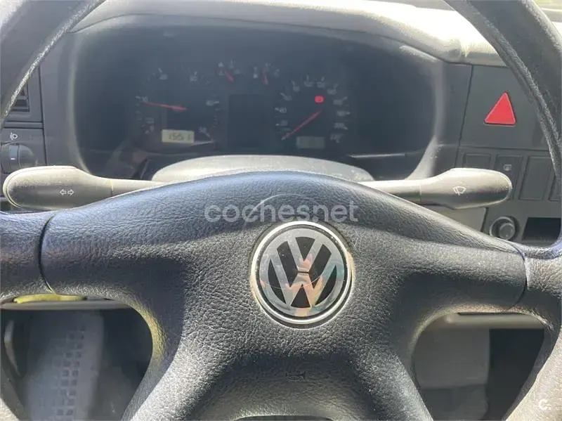 Usado VW T4 68 CV (50 kW) 2002 Verde Van