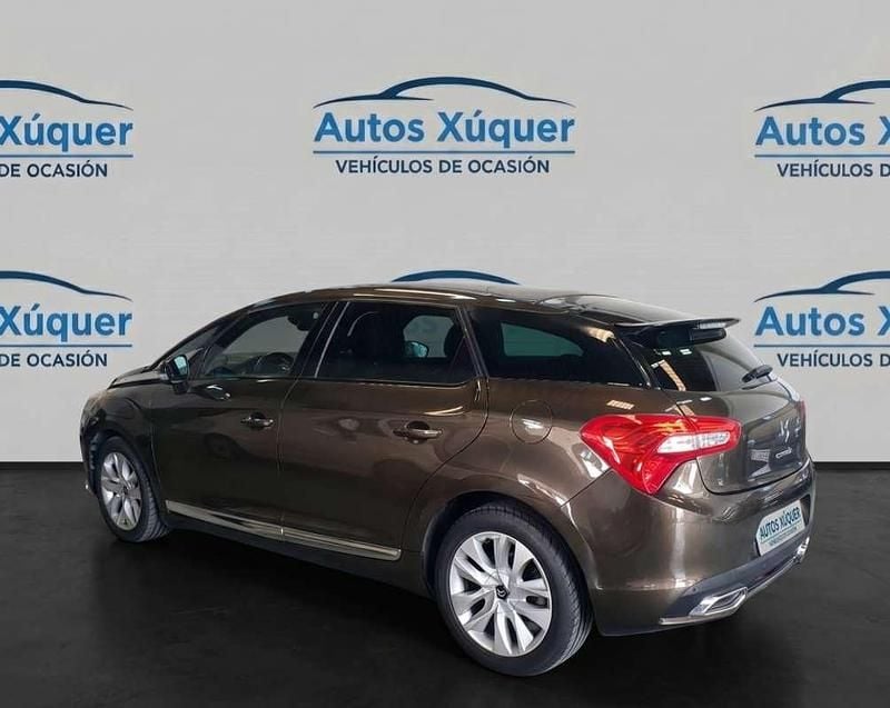 Usado Citroën DS5 Style 163 HP (119 kW) 2013 Bege Citadino
