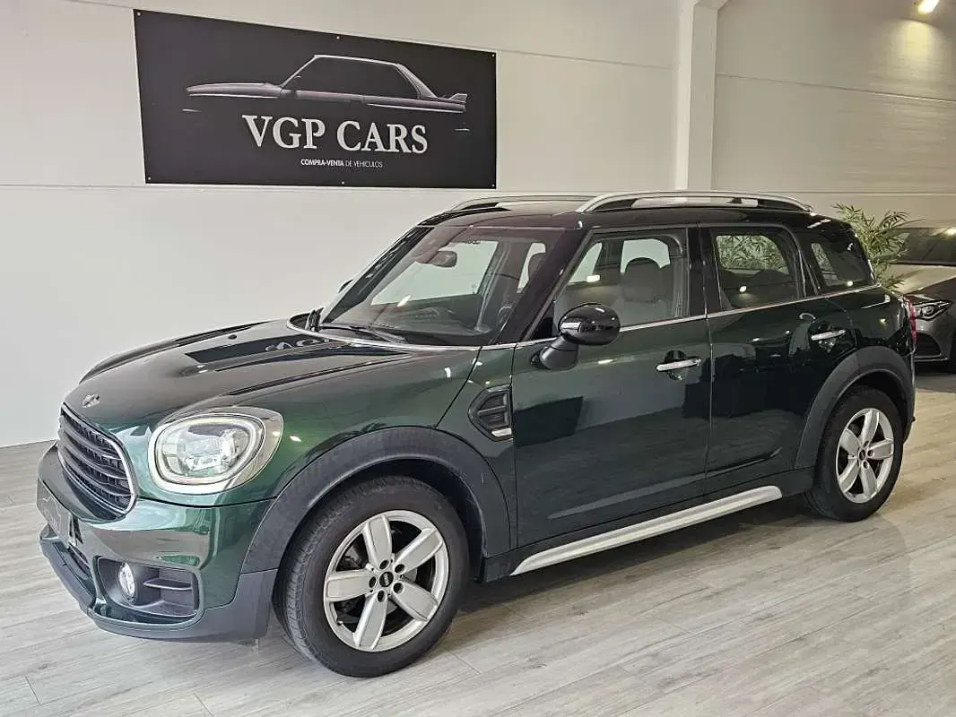 Usado Mini Cooper Countryman 136 CV (100 kW) 2017 Verde SUV