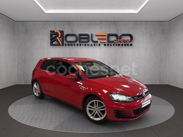 Rojo Usado 2014 VW Golf VII GTD Berlina | 17.500 € (Un poco caro) - Imagen 1/4