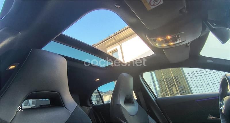 Usado Mercedes A35 AMG 306 CV (225 kW) 2024 Negro Berlina