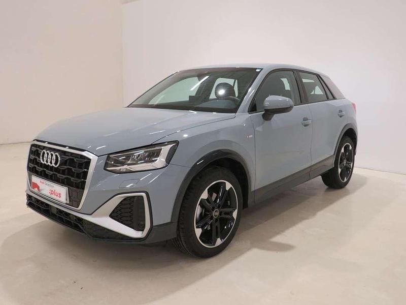 Usado Audi Q2 116 CV (85 kW) 2025 Gris SUV