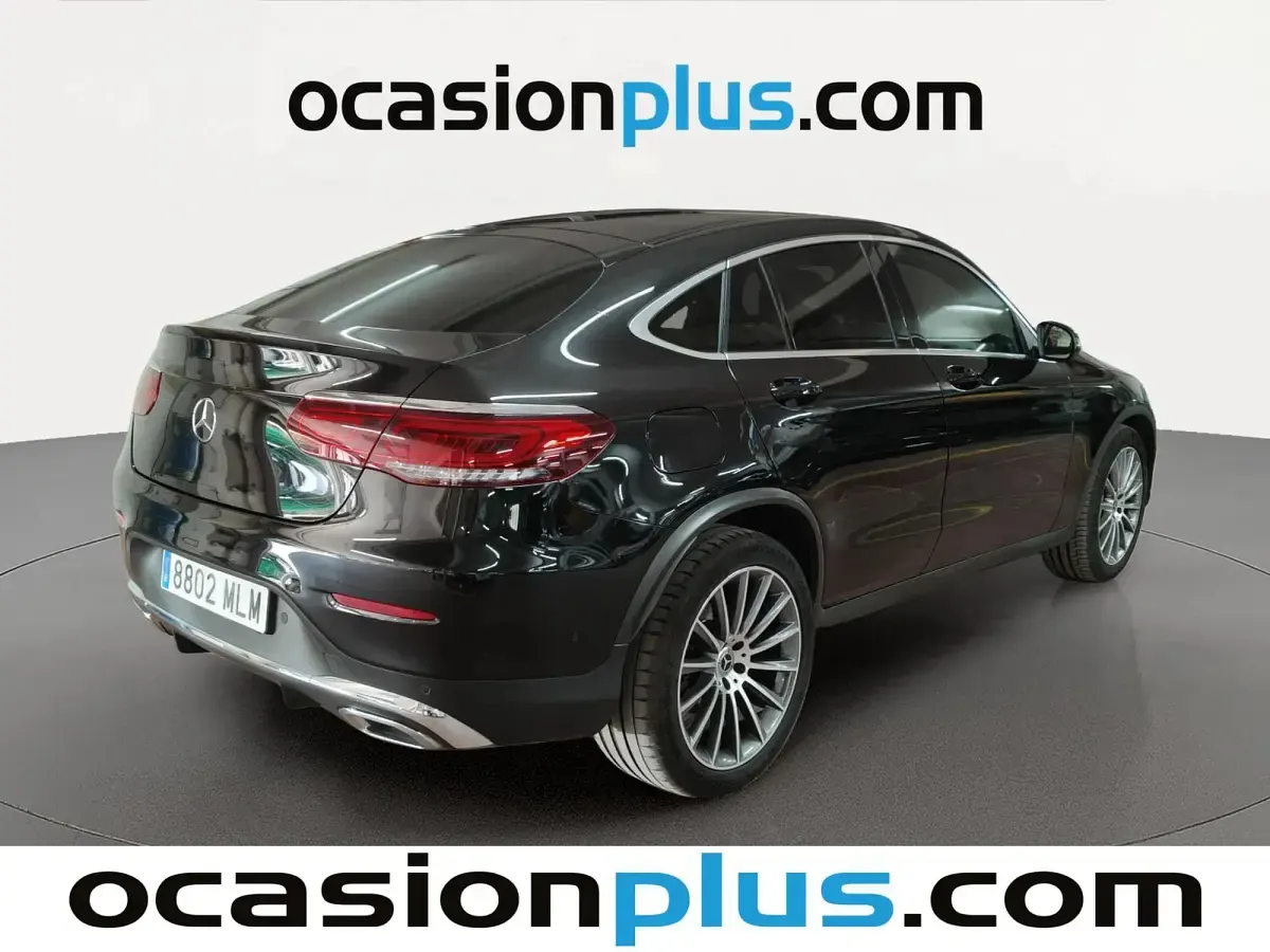 Usado Mercedes GLC220 194 CV (142 kW) 2021 Negro SUV