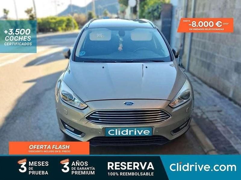 Gris Usado 2017 Ford Focus Titanium Familiar | 8790 € (Precio justo) - Imagen 1/3