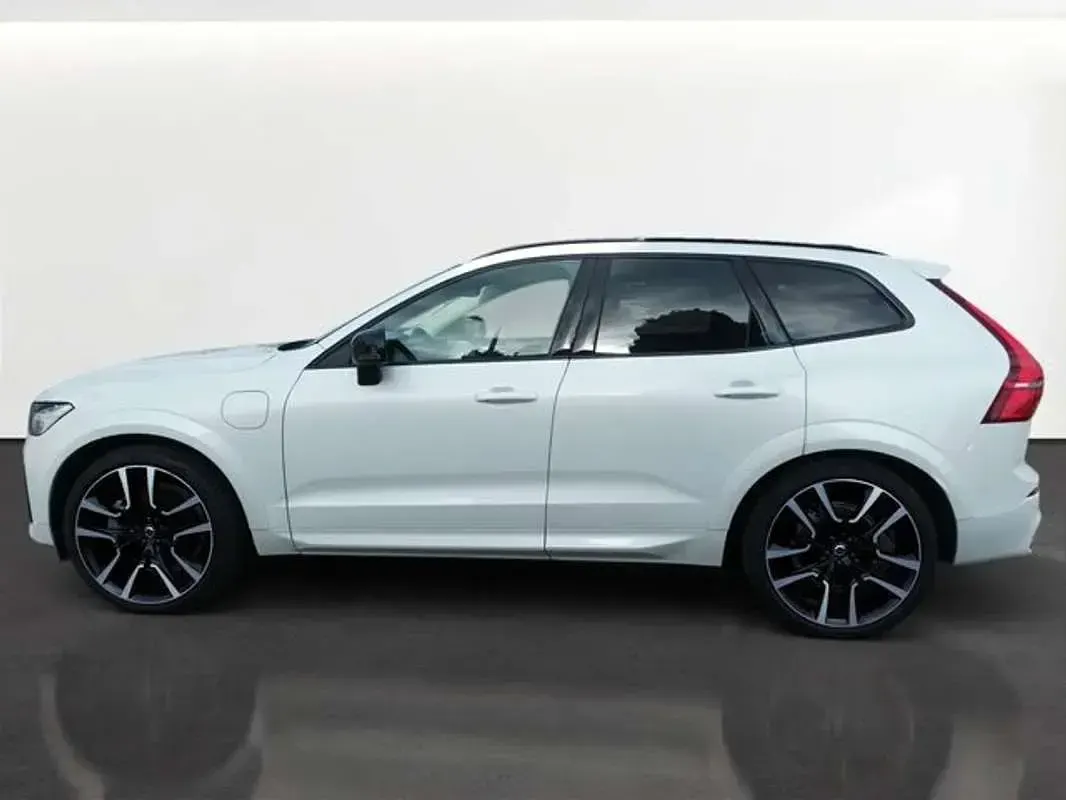 Usado Volvo XC60 Ultra 252 CV (185 kW) 2024 Blanco SUV