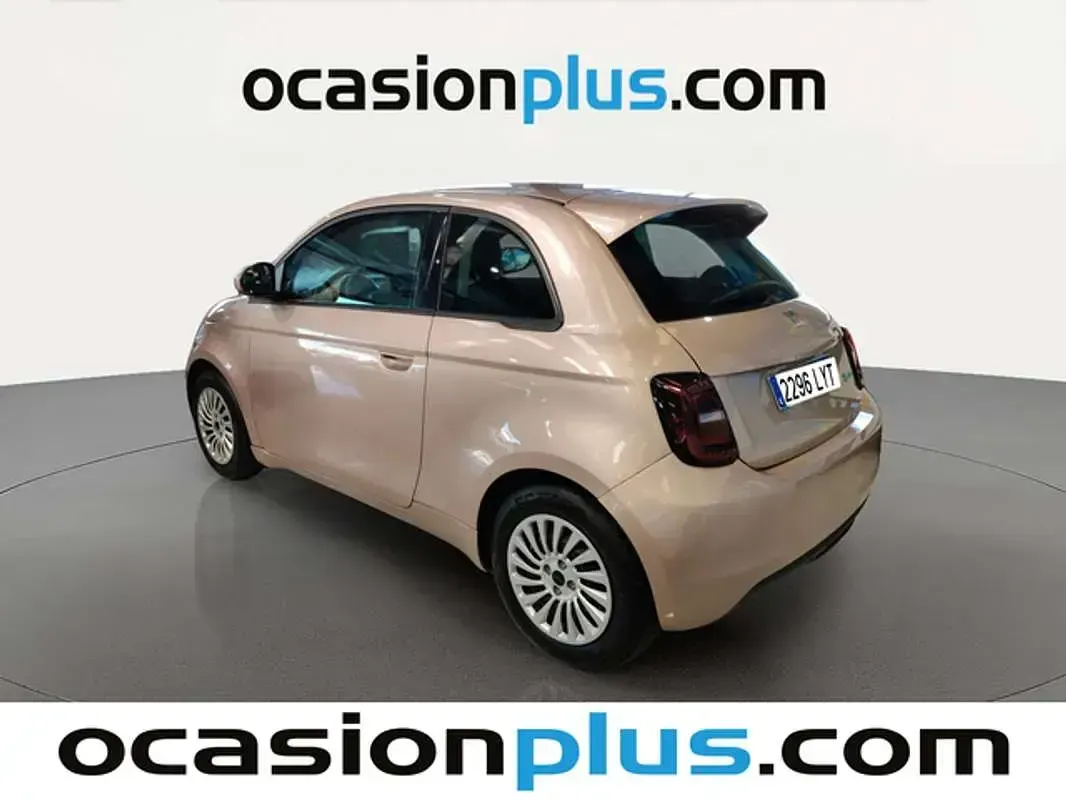 Usado Fiat 500e Icon 86 kW (118 CV) 2022 Rosa Utilitario