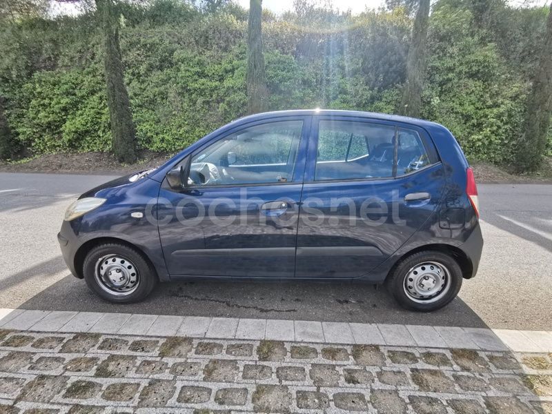 Usado Hyundai i10 Classic 66 CV (48 kW) 2011 Azul Utilitario