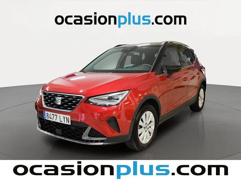 Usado Seat Arona FR 110 CV (80 kW) 2022 Rojo SUV