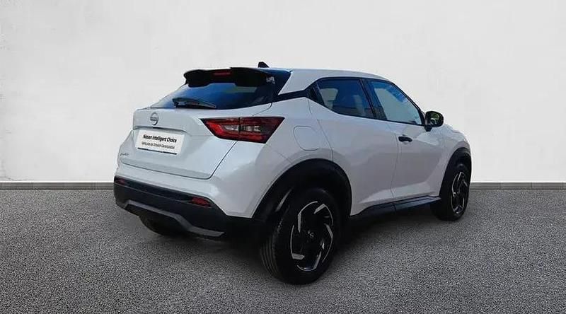 Usado Nissan Juke N-Connecta 114 CV (83 kW) 2024 Lunar white (metalizado) SUV