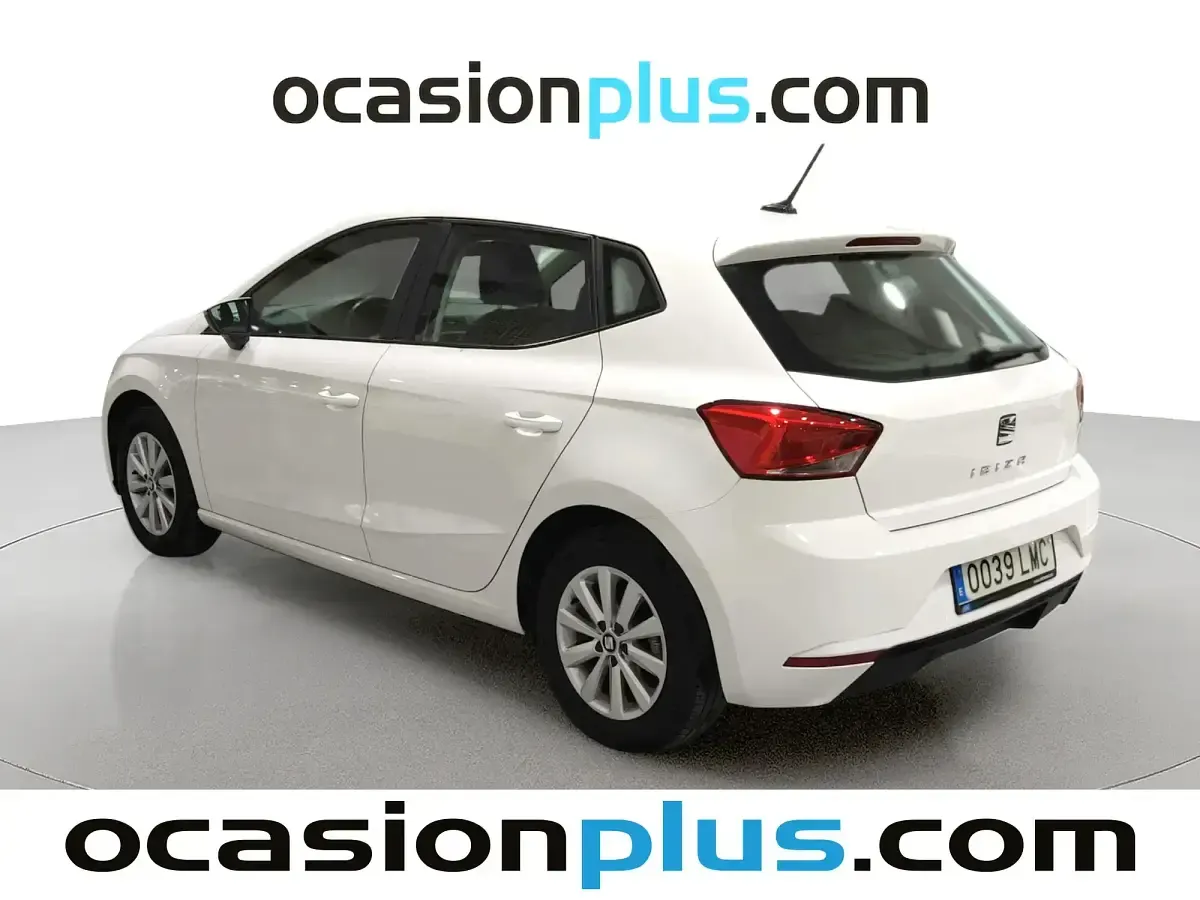 Usado Seat Ibiza Style 115 CV (84 kW) 2020 Blanco Utilitario