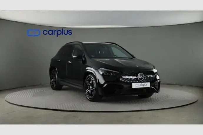 Usado Mercedes GLA200 163 CV (119 kW) 2023 SUV