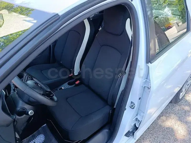 Usado Renault Zoe Life 80 kW (109 CV) 2021 Eléctrico Utilitario