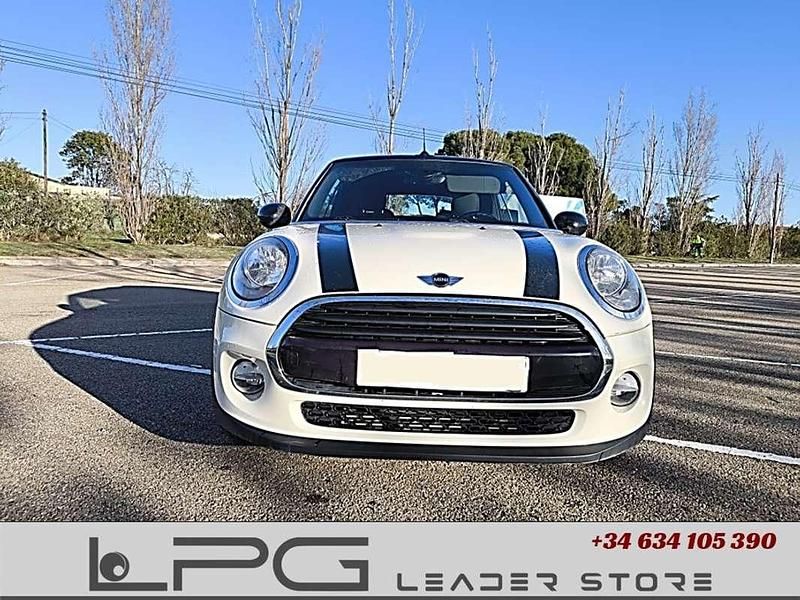 Usado Mini Cooper Cabriolet 136 CV (100 kW) 2018 Beige Descapotable